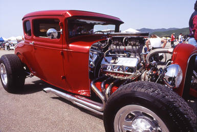ford-deuce-coupe-300dpi.jpg (27836 bytes)
